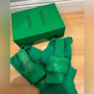 Bottega Veneta slippers